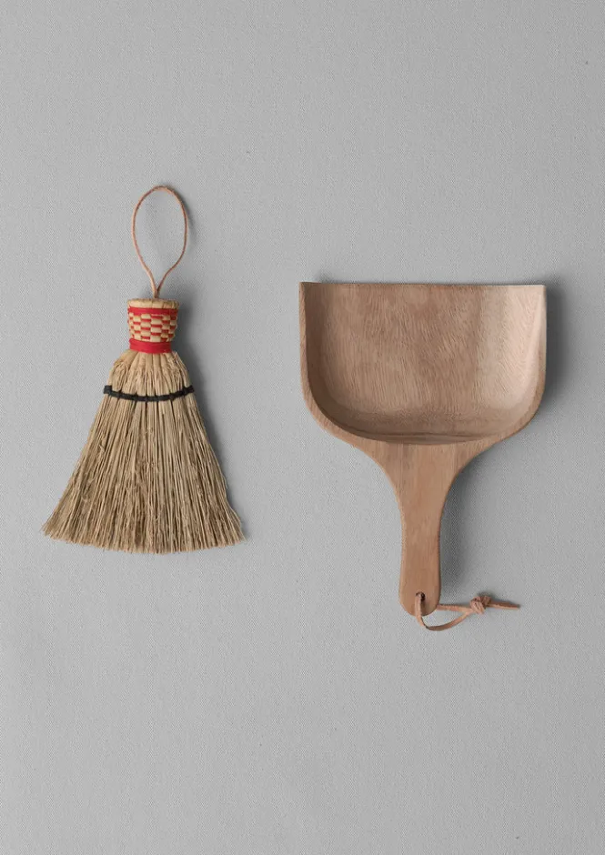 Kitchen-TOAST Sorghum Table Dustpan and Brush Natural